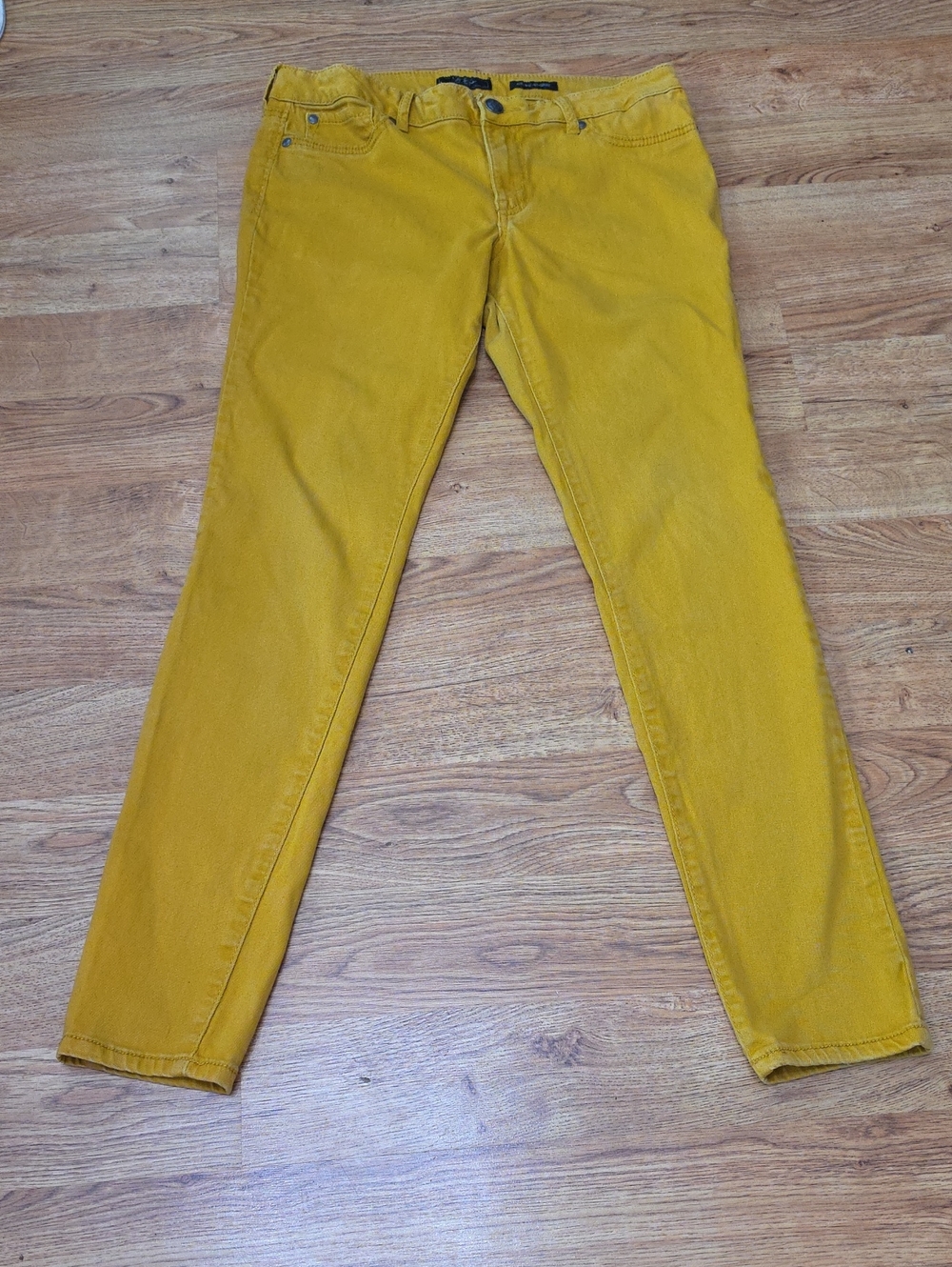 Jessica Simpson Mustard Yellow Skinny Kiss Me Jegging Jeans Size 31